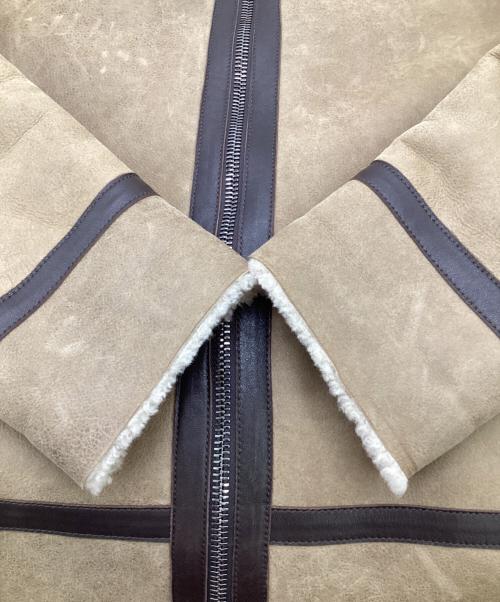 quattrocchi（クアトロッキ）quattrocchi (クアトロッキ) International Gallery BEAMS (インターナショナルギャラリービームス) ムートンジャケット ライトブラウン サイズ:50の古着・服飾アイテム