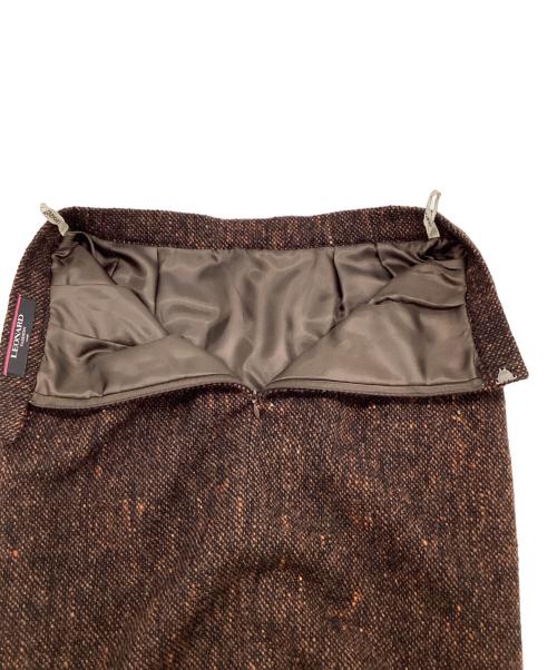 LEONARD FASHION（レオナールファッション）LEONARD FASHION (レオナールファッション) セットアップ ブラウン サイズ:38の古着・服飾アイテム