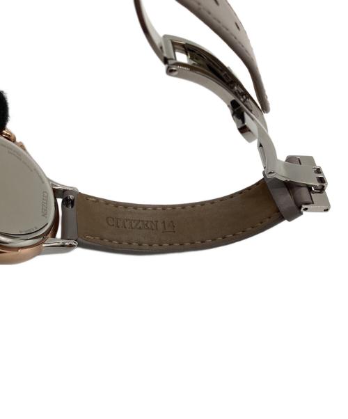 CITIZEN L（シチズンエル）CITIZEN L (シチズンエル) 光発電エコ・ドライブ  ROUND Collection（ラウンド コレクション）腕時計 グレー×ゴールドの古着・服飾アイテム