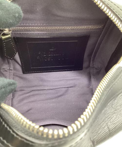 Vivienne Westwood（ヴィヴィアンウエストウッド）Vivienne Westwood (ヴィヴィアンウエストウッド) ショルダーポーチ ブラックの古着・服飾アイテム