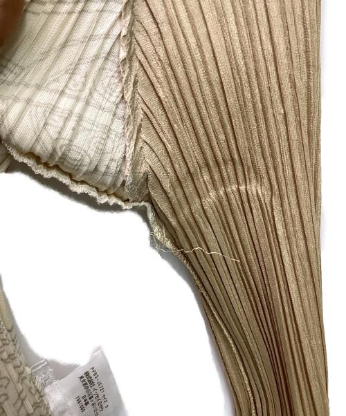 PLEATS PLEASE（プリーツプリーズ）PLEATS PLEASE (プリーツプリーズ) プリーツ カットソー ベージュ サイズ:3の古着・服飾アイテム