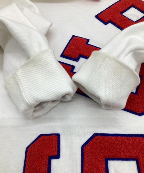 SUPREME（シュプリーム）SUPREME (シュプリーム) Big Arc Crewneck（ビッグ アーチ クルーネック）スウェット アイボリー サイズ:Mの古着・服飾アイテム