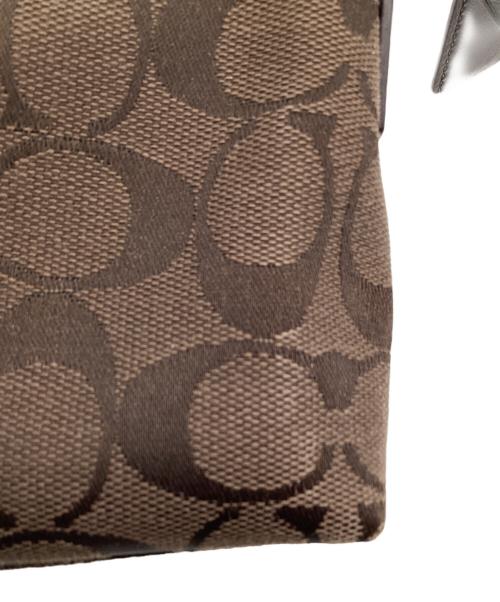 COACH（コーチ）COACH (コーチ) シグネチャー ワンショルダーバッグ ブラウンの古着・服飾アイテム