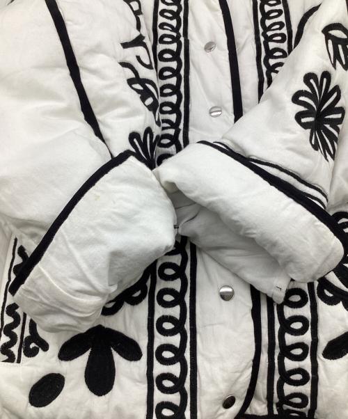 SLOBE IENA（スローブ イエナ）SLOBE IENA (スローブ イエナ) 刺繍キルティングジャケット ホワイト×ブラック サイズ:Fの古着・服飾アイテム