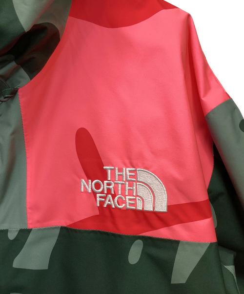 THE NORTH FACE（ザ ノース フェイス）THE NORTH FACE (ザ ノース フェイス) KAWS (カウズ) Retro 1986 Mountain Jacket/レトロ1986マウンテンジャケット グリーン サイズ:Lの古着・服飾アイテム