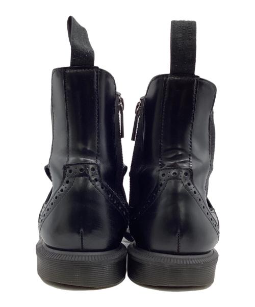 Dr.Martens（ドクターマーチン）TINA BROGUE CHELSEA WITH KILTIE（ティナ ブローグ チェルシー ウィズ キルティー）TINA BROGUE CHELSEA WITH KILTIE（ティナ ブローグ チェルシー ウィズ キルティー）サイドジップの古着・服飾アイテム