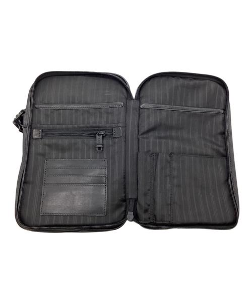 TUMI（トゥミ）TUMI (トゥミ) Organizer Travel Tote（オーガナイザー トラベルトート）ショルダーバッグの古着・服飾アイテム