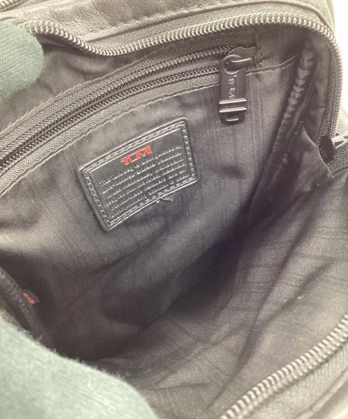 TUMI（トゥミ）TUMI (トゥミ) Organizer Travel Tote（オーガナイザー トラベルトート）ショルダーバッグの古着・服飾アイテム