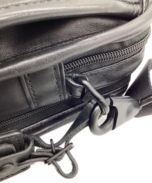 TUMI（トゥミ）TUMI (トゥミ) Organizer Travel Tote（オーガナイザー トラベルトート）ショルダーバッグの古着・服飾アイテム