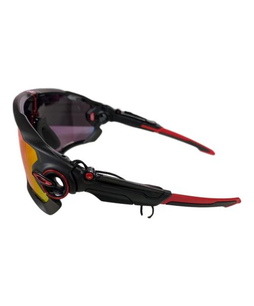 OAKLEY（オークリー）OAKLEY (オークリー) サングラス ブラック×レッドの古着・服飾アイテム