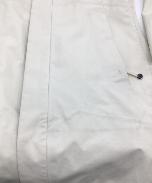 ARC'TERYX（アークテリクス）ARC'TERYX (アークテリクス) ナイロン コート アイボリー サイズ:S/Pの古着・服飾アイテム