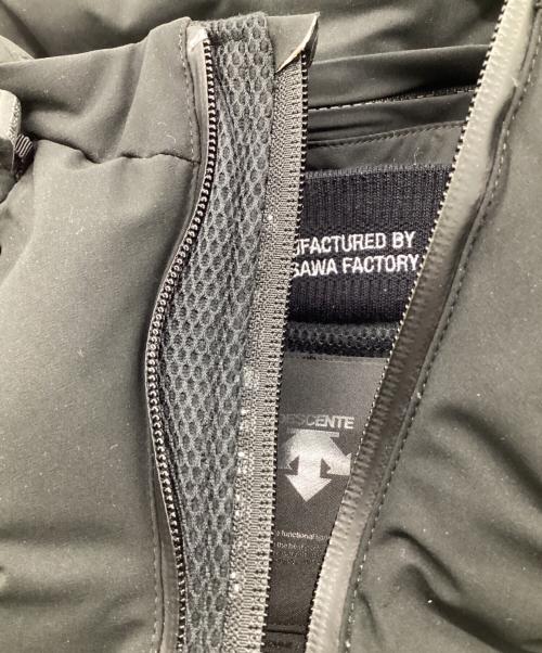 DESCENTE（デサント）DESCENTE (デサント) 水沢ダウン NON-QUILT WATERPROOF DOWN ブラック サイズ:Sの古着・服飾アイテム