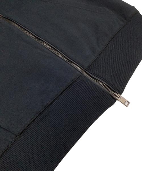 DIESEL（ディーゼル）DIESEL (ディーゼル) コンビネーションジップパーカー ブラック×ホワイト サイズ:Mの古着・服飾アイテム