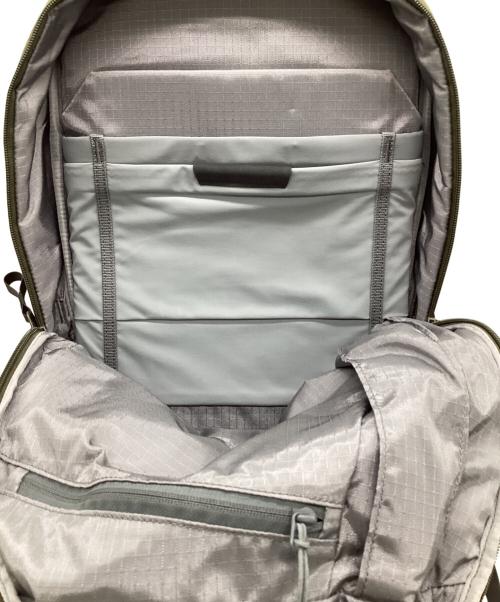 ABLE CARRY（エイブルキャリー）ABLE CARRY (エイブルキャリー) Daily Plus（デイリー プラス）21L バックパック カーキの古着・服飾アイテム