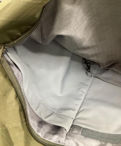 ABLE CARRY（エイブルキャリー）ABLE CARRY (エイブルキャリー) Daily Plus（デイリー プラス）21L バックパック カーキの古着・服飾アイテム