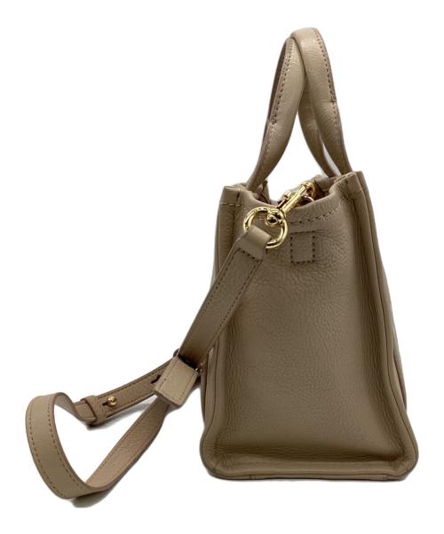MARC JACOBS（マークジェイコブス）MARC JACOBS (マークジェイコブズ) ザ レザー トート バッグ スモール ベージュの古着・服飾アイテム