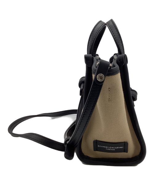 GIANNI CHIARINI（ジャンニ キアリーニ）GIANNI CHIARINI (ジャンニ キアリーニ) ミス マルチェッラ ショルダーバッグ ベージュの古着・服飾アイテム