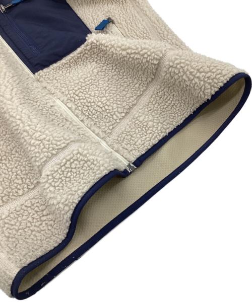 Patagonia（パタゴニア）Patagonia (パタゴニア) Classic Retro-X Jacket（クラシック レトロ-エックス ジャケット） ベージュ サイズ:XSの古着・服飾アイテム