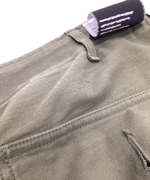 CIOTA（シオタ）CIOTA (シオタ) スビンコットンバックサテンベイカーパンツ カーキ サイズ:5の古着・服飾アイテム