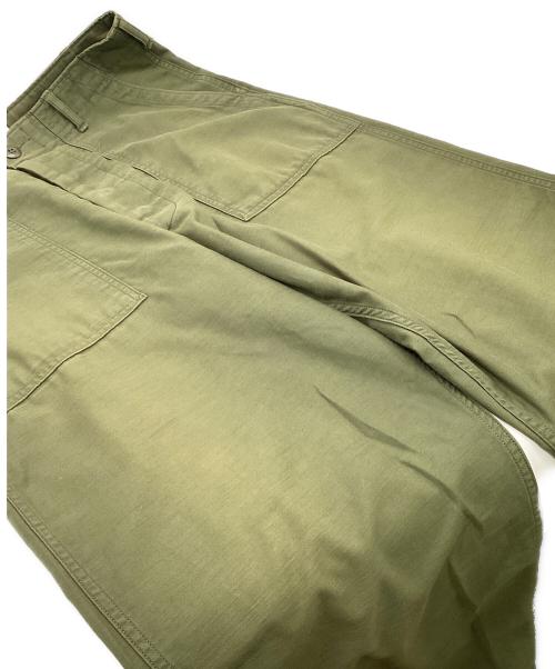 CIOTA（シオタ）CIOTA (シオタ) スビンコットンバックサテンベイカーパンツ カーキ サイズ:5の古着・服飾アイテム