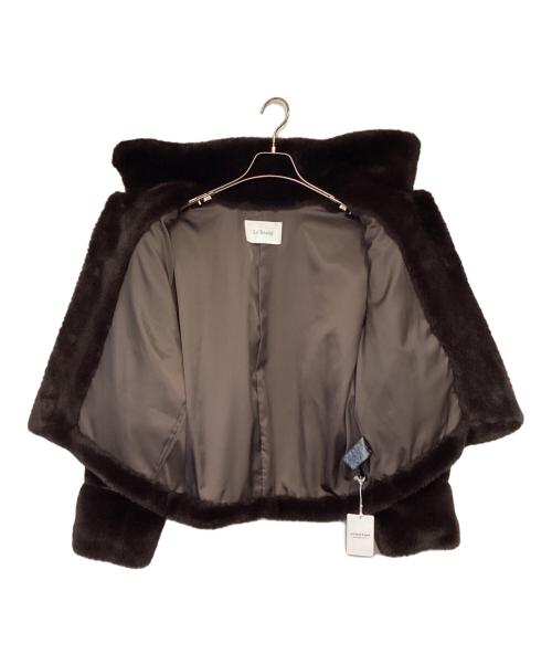 La TOTALITE（ラ ト―タリテ）La TOTALITE (ラ ト―タリテ) フェイクファーショートコート ブラウン サイズ:38の古着・服飾アイテム