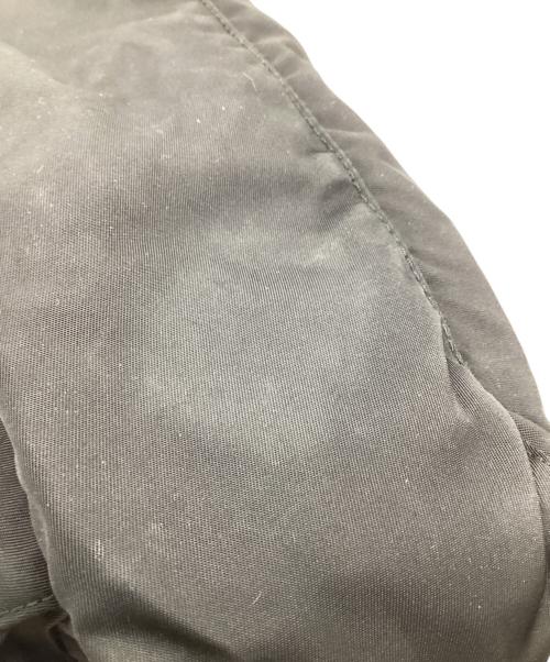 PRADA（プラダ）PRADA (プラダ) ナイロンショルダーバッグ ブラックの古着・服飾アイテム