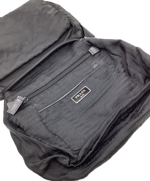 PRADA（プラダ）PRADA (プラダ) ナイロンショルダーバッグ ブラックの古着・服飾アイテム