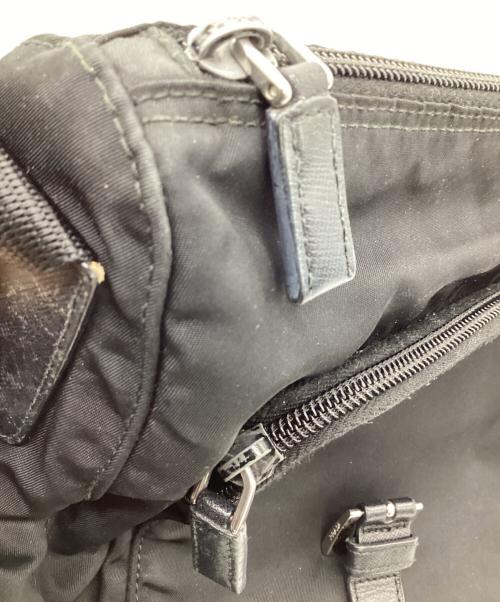 PRADA（プラダ）PRADA (プラダ) ナイロンショルダーバッグ ブラックの古着・服飾アイテム