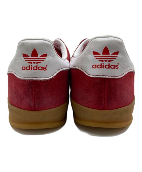 adidas（アディダス）adidas (アディダス) GAZELLE INDOOR レッド サイズ:US81/2の古着・服飾アイテム
