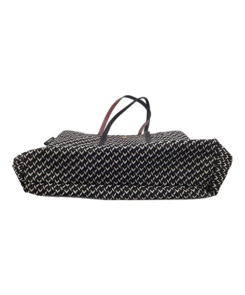 ROBERTA PIERI（ロベルタピエリ）ROBERTA PIERI (ロベルタピエリ) トートバッグ ブラックの古着・服飾アイテム