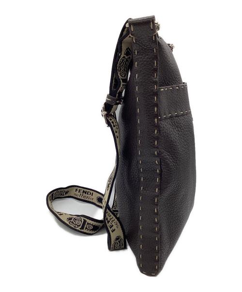 FENDI（フェンディ）FENDI (フェンディ) selleria（セレリア）ショルダーバッグ ブラウンの古着・服飾アイテム
