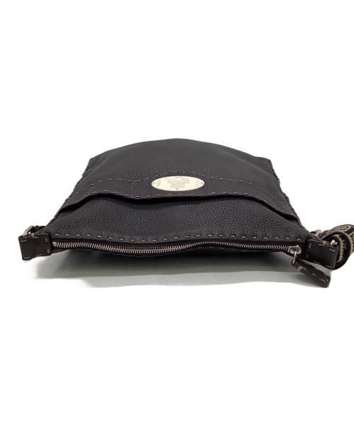 FENDI（フェンディ）FENDI (フェンディ) selleria（セレリア）ショルダーバッグ ブラウンの古着・服飾アイテム