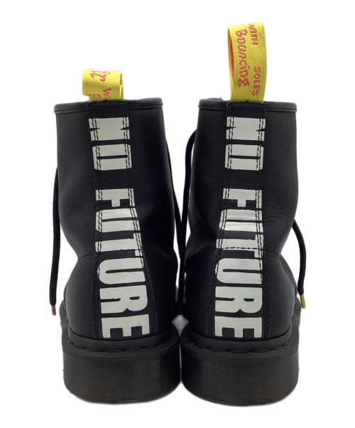 Dr.Martens（ドクターマーチン）Dr.Martens (ドクターマーチン) SEX PISTOLS (セックスピストルズ) 1460 8ホールブーツ ブラック サイズ:UK9の古着・服飾アイテム