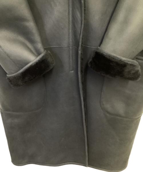 Pelley Lusso（ペレリールッソ）Pelley Lusso (ペレリールッソ) ムートンコート ブラック サイズ:Mの古着・服飾アイテム