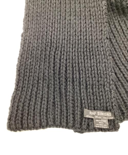 RAF SIMONS（ラフシモンズ）RAF SIMONS (ラフシモンズ) ロングマフラー ブラックの古着・服飾アイテム
