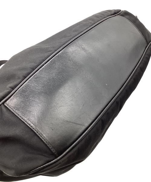 GUCCI（グッチ）GUCCI (グッチ) 2WAYワンショルダーバッグ ブラックの古着・服飾アイテム