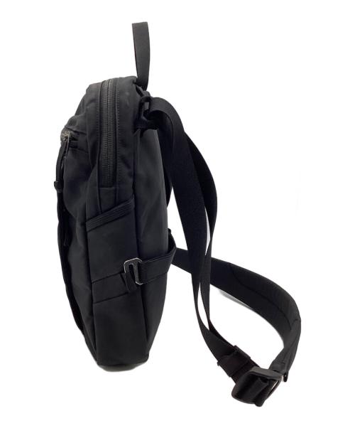 ARC'TERYX（アークテリクス）ARC'TERYX (アークテリクス) SLINGBLADE 4（スリングブレード 4）ショルダーバッグ ブラックの古着・服飾アイテム