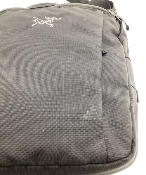 ARC'TERYX（アークテリクス）ARC'TERYX (アークテリクス) SLINGBLADE 4（スリングブレード 4）ショルダーバッグ ブラックの古着・服飾アイテム