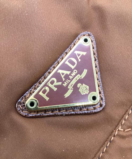 PRADA（プラダ）PRADA (プラダ) チェーンハンドルキルティングバッグ ブラウンの古着・服飾アイテム