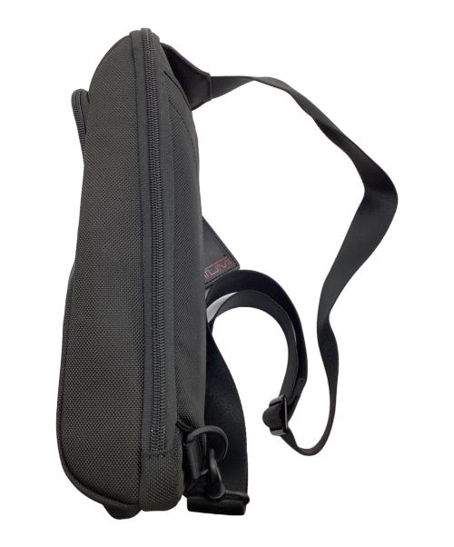 TUMI（トゥミ）TUMI (トゥミ) Compact Sling（コンパクト スリング）ボディーバッグ ブラックの古着・服飾アイテム