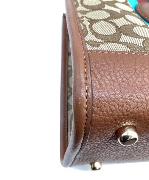 COACH（コーチ）COACH (コーチ) デンプシー トート 22 シグネチャー ジャカード ウィズ ストライプ アンド コーチ パッチ ベージュの古着・服飾アイテム