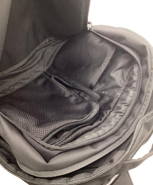 THE NORTH FACE（ザ ノース フェイス）THE NORTH FACE (ザ ノース フェイス) SHUTTLE DAYPACK（シャトル デイパック） ブラックの古着・服飾アイテム