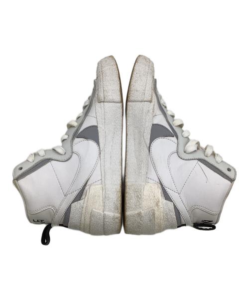 NIKE（ナイキ）NIKE (ナイキ) sacai (サカイ) BLAZER MID（ブレザー ミッド）スニーカー ホワイト サイズ:US9の古着・服飾アイテム