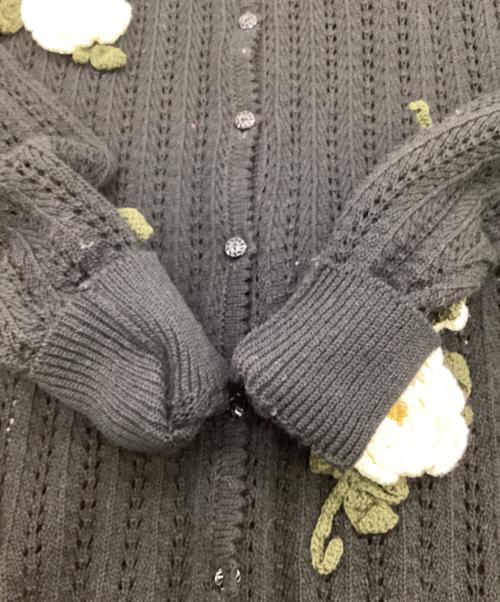 PINK HOUSE（ピンクハウス）PINK HOUSE (ピンクハウス) 薔薇モチーフ カーディガン ブラック×アイボリー サイズ:表記無の古着・服飾アイテム