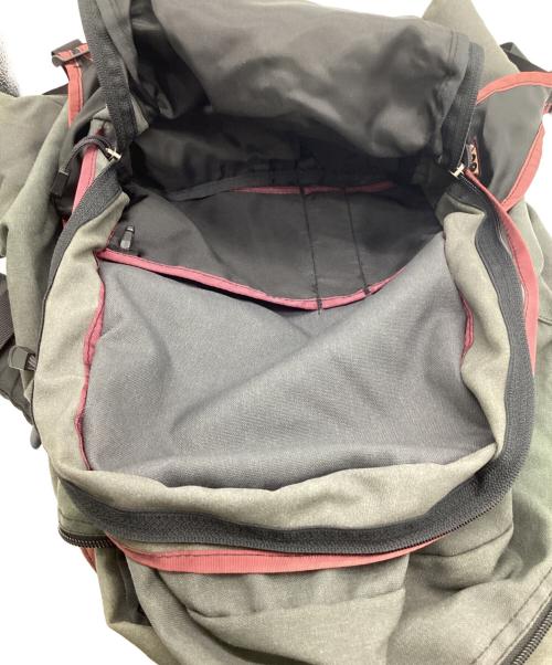 NIKE ACG（ナイキエーシージー）NIKE ACG (ナイキエーシージー) リュック グレーの古着・服飾アイテム