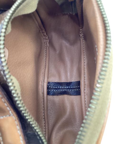 CELINE（セリーヌ）CELINE (セリーヌ) マカダム ショルダーポーチ ブラウンの古着・服飾アイテム