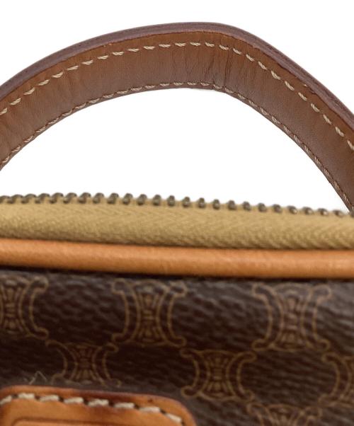 CELINE（セリーヌ）CELINE (セリーヌ) マカダム ショルダーポーチ ブラウンの古着・服飾アイテム