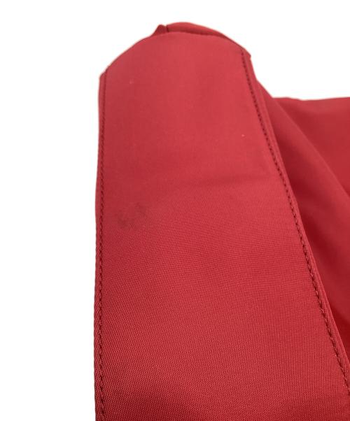 PRADA（プラダ）PRADA (プラダ) ナイロンハンドバッグ レッドの古着・服飾アイテム