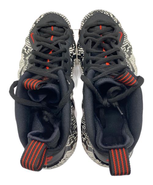 NIKE（ナイキ）NIKE (ナイキ) AIR FOAMPOSITE ONE ホワイト×ブラック サイズ:UK8の古着・服飾アイテム