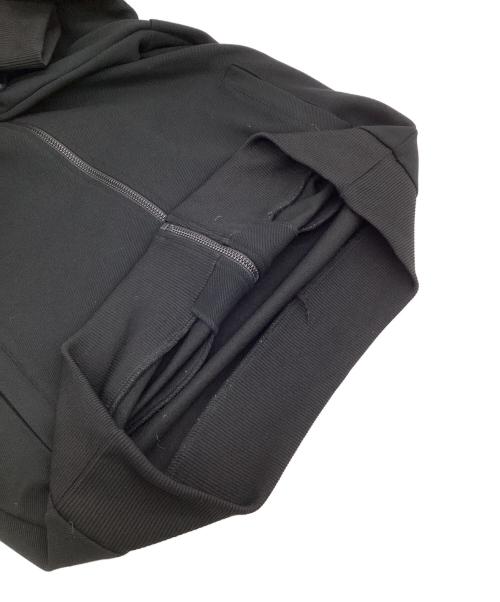 FRED PERRY（フレッドペリー）FRED PERRY (フレッドペリー) ボンバーネック トラックジャケット ブラック サイズ:Sの古着・服飾アイテム